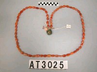 藏品(瑪瑙珠胸飾)的圖片